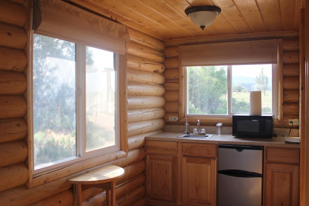 Sevier River Ranch & Cattle Company Хеч Стая снимка
