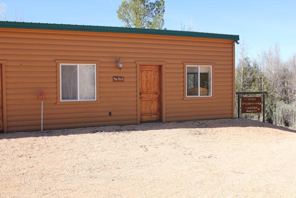 Sevier River Ranch & Cattle Company Хеч Стая снимка