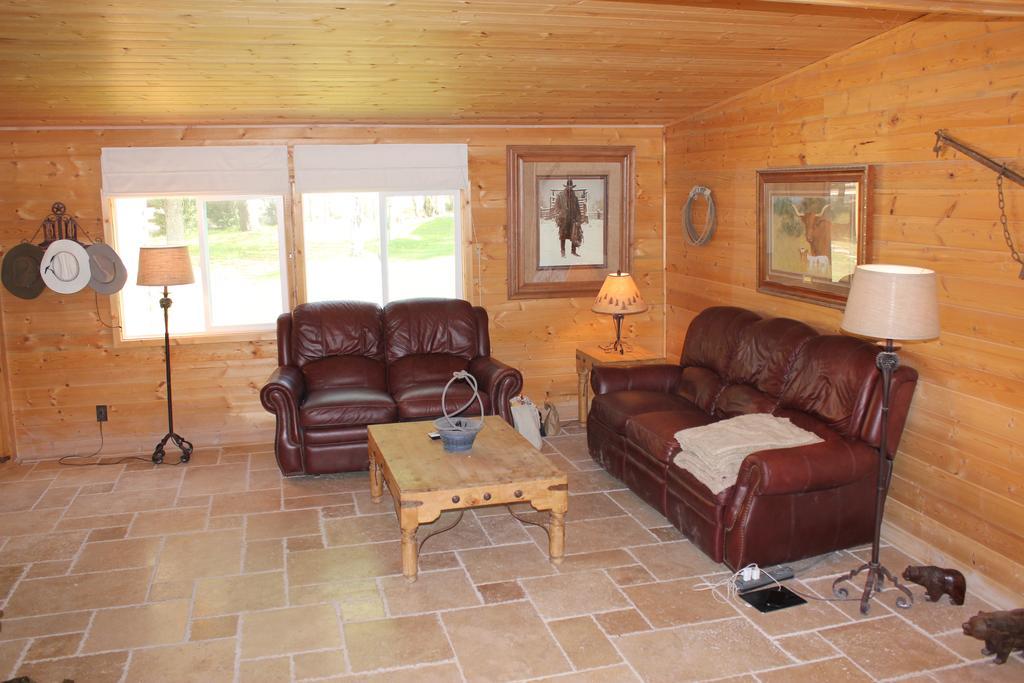 Sevier River Ranch & Cattle Company Хеч Стая снимка