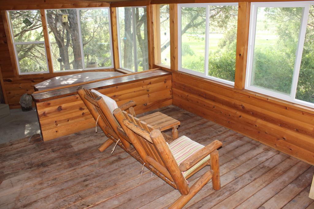Sevier River Ranch & Cattle Company Хеч Стая снимка